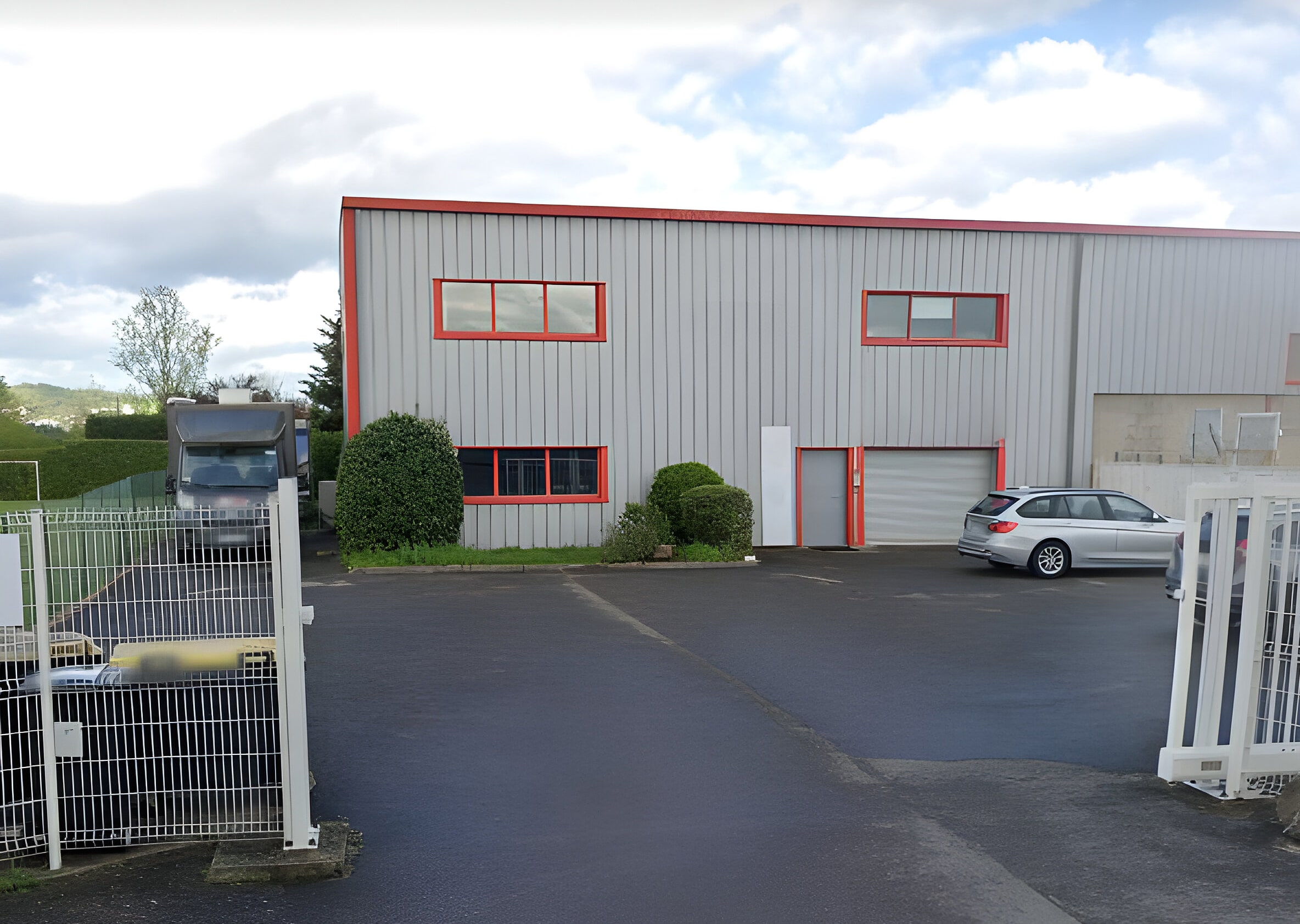 image de bureaux à Louer Lentilly France